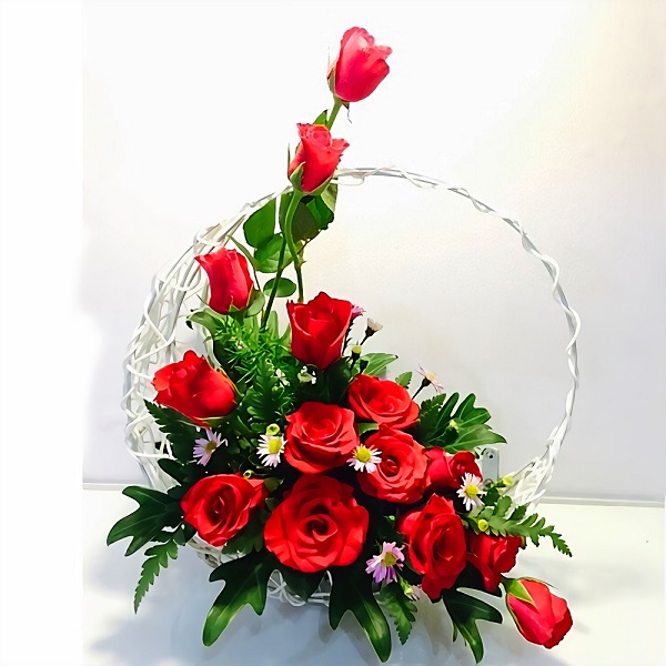 Hoa hồng đỏ là loại hoa 20 tháng 11 được sử dụng phổ biến